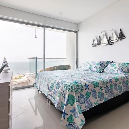 Facing The Sea With A Panoramic View *