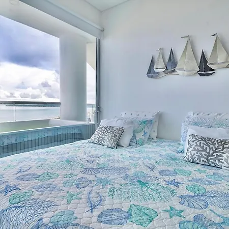 Facing The Sea With A Panoramic View Cartagena