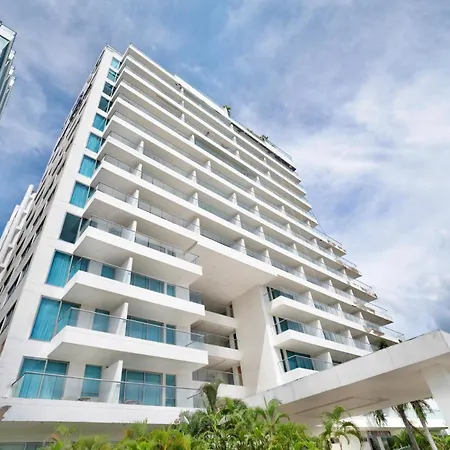 Facing The Sea With A Panoramic View Apartamento