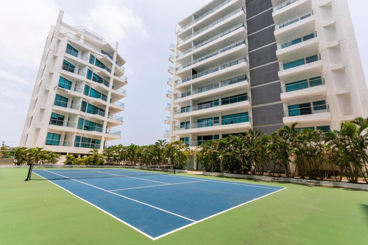 Facing The Sea With A Panoramic View Apartamento *