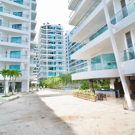 Facing The Sea With A Panoramic View Apartment *