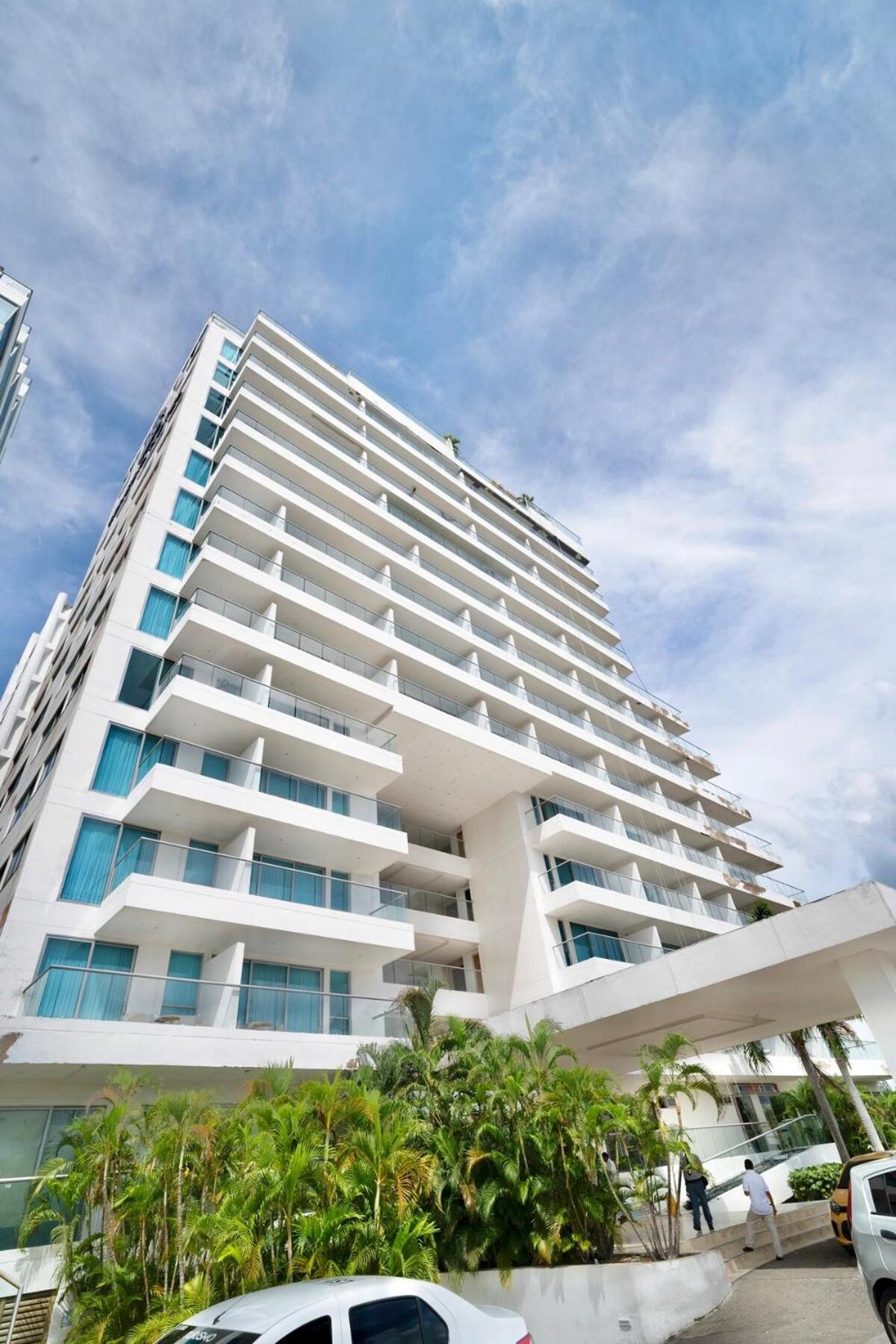 Facing The Sea With A Panoramic View Apartamento