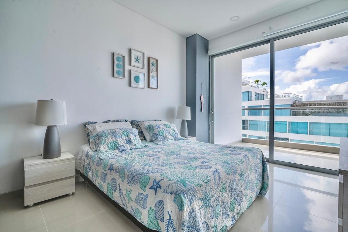 Facing The Sea With A Panoramic View Apartamento *